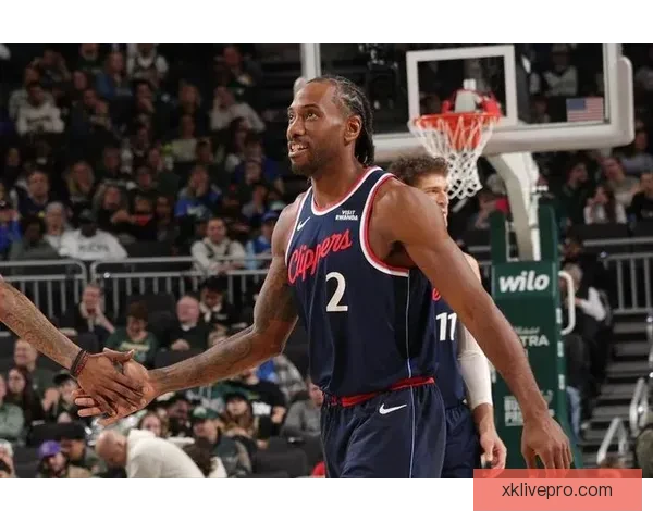 快船五连胜力克雄鹿小卡连场高分大洛迎盖帽里程碑